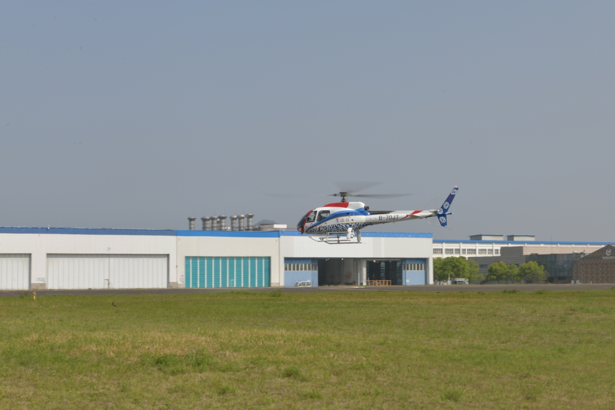 2022年4月3日，，AC311为清明护航。。。。。。罗佳拍摄（果真） (44)