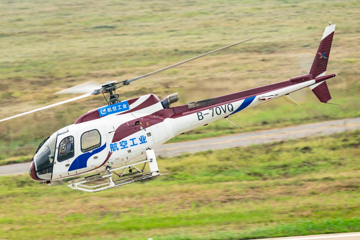 AC311A举行航行预演。。。。。摄影：岳书华